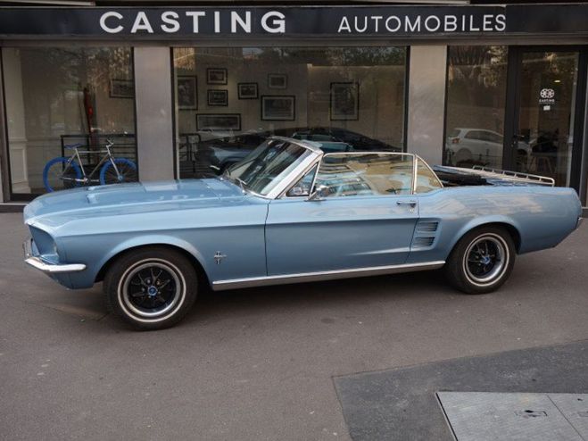 Ford Mustang V8 Bleu Clair de 1967