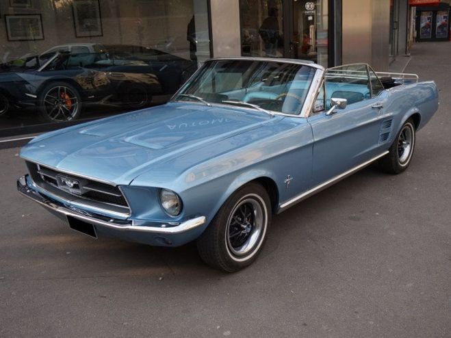 Ford Mustang V8 Bleu Clair de 1967