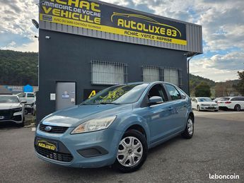  Voir détails -Ford Focus 115 ch garantie à Draguignan (83)