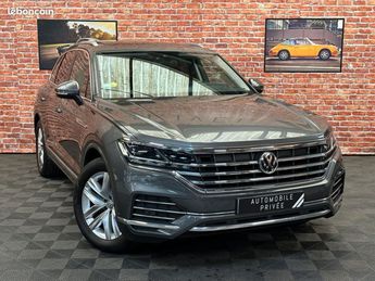  Voir détails -Volkswagen Touareg Carat Exclusive 4Motion 3.0 286 cv à Taverny (95)