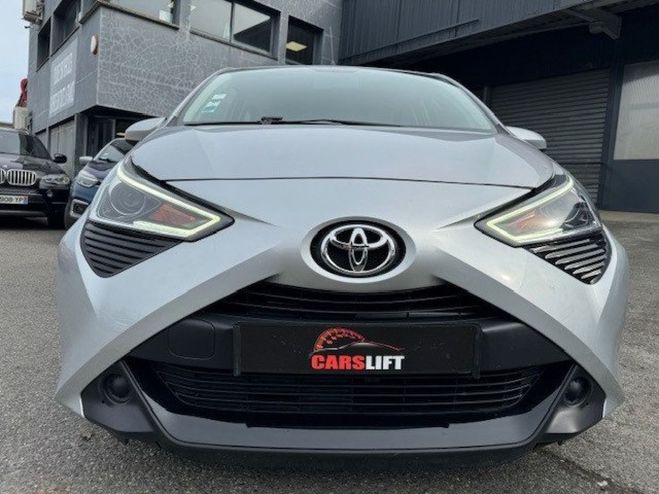 Toyota Aygo 5 Portes 1.0 72 cv x-shift Bote auto ,  Gris de 2019