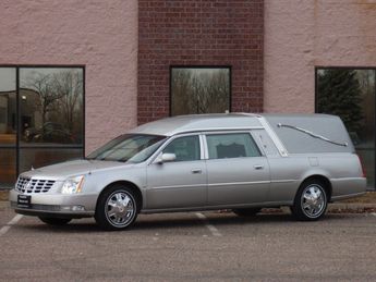  Voir détails -Cadillac Coupe DeVille à Lyon (69)