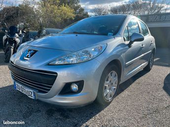  Voir détails -Peugeot 207 1.6 vti 120cv à  Les Pennes-Mirabeau (13)