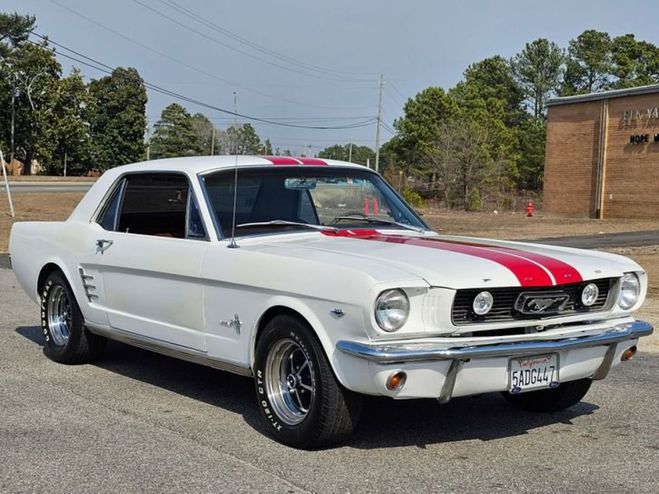 Ford Mustang Coup V8 289ci  de 1966