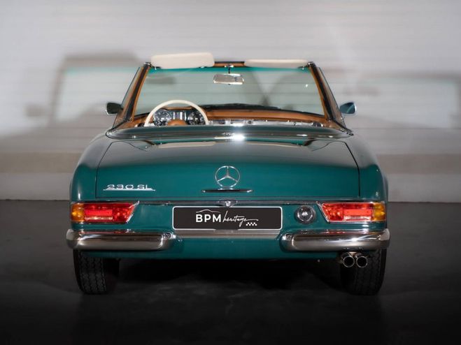 Mercedes 230 SL Vert de 1965