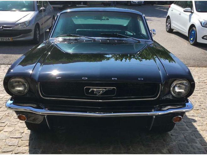 Ford Mustang Fastback Noir de 1966