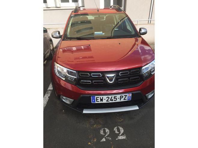 Dacia Sandero 1.6 MPI 90 Prestige Rouge de 2018