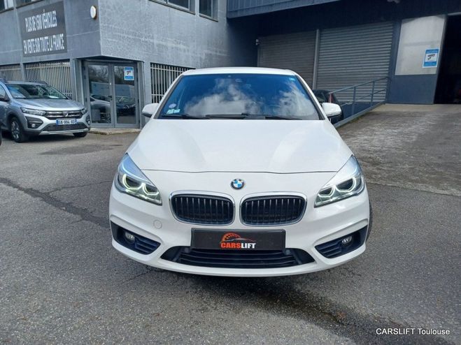 BMW Serie 2 Active Tourer Serie 218i 136 ch Sport A Blanc de 2014