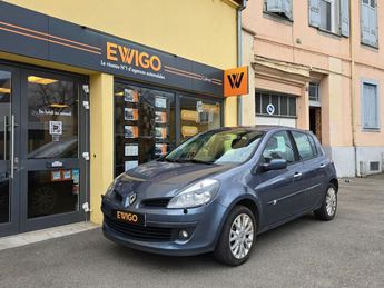  Voir détails -Renault Clio 1.6 110 CONFORT DYNAMIQUE 1 re MAIN PAC à Colmar (68)
