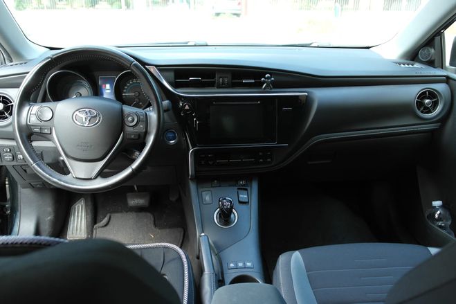 Toyota Auris BVA hybride  de 2015