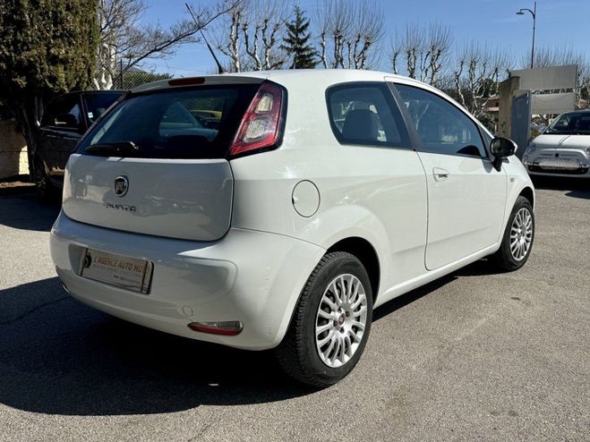 Fiat Punto 1.2 8V 69 Easy Blanc de 2013