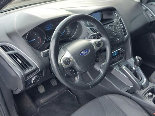 Ford Focus 1.6 TDCI 115CH FAP STOP&START TITANIUM 5 Noir de 2011