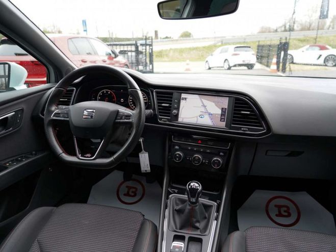 Seat Leon 1.5 TSI 130pk FR | Pano Full LED Navigat Blanc de 