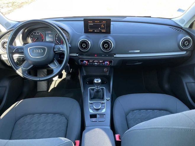 Audi A3 Sportback 1.2 TFSI 110ch AMBIENTE BLANC de 2016