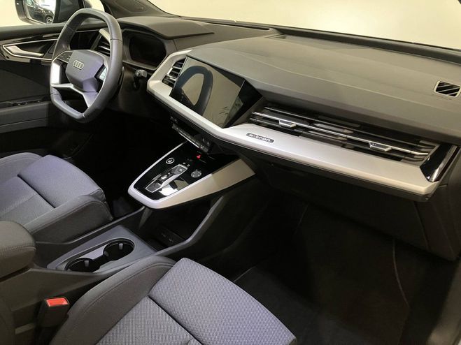 Audi Q4 E-Tron 40 204 ch 82 kWh Executive Bleu de 2022