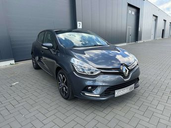  Voir détails -Renault Clio 0.9 TCe Cool & Sound #1 (EU6c) GARAN à Cuesmes (70)