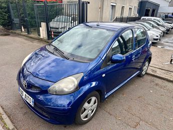  Voir détails -Toyota Aygo phase 2 1.0 VVT-I 68 CONFORT à Aulnay-sous-Bois (93)