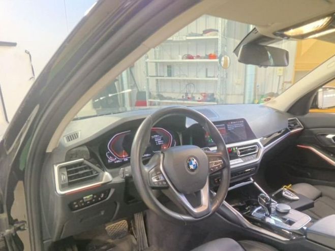 BMW Serie 3 Touring SERIE 320d xDrive 190 SPORT LINE SAPHIRSCHWARZ de 2019