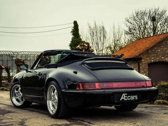  Voir détails -Porsche 911 964 CARRERA à Izegem (88)