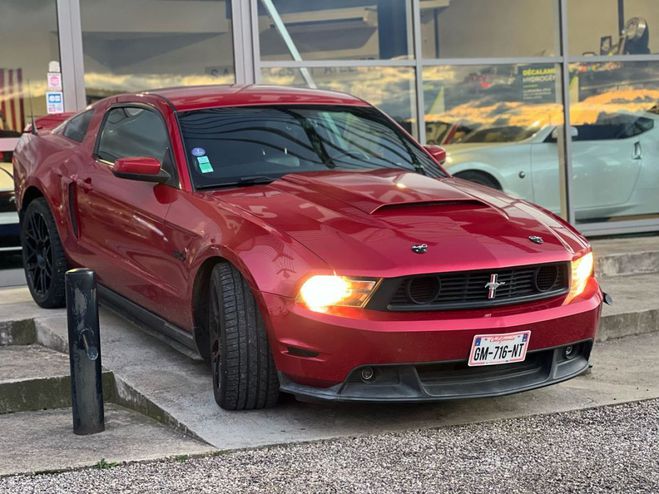 Ford Mustang 5L Rouge de 2011