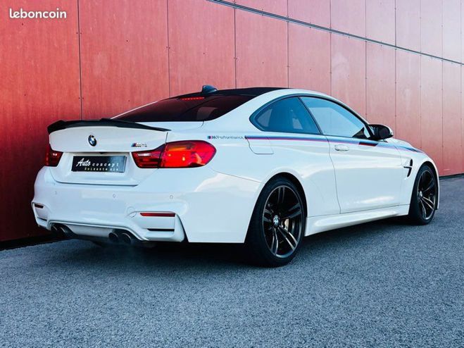 BMW M4 BMW_M4 Coup F82 3.0 431 ch PERFORMANCE  Blanc de 2015
