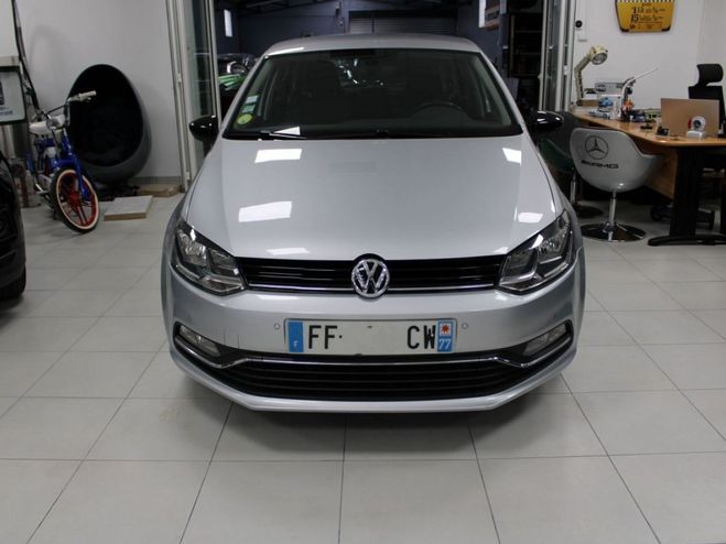 Volkswagen Polo 1.4 TDI 75CH BLUEMOTION TECHNOLOGY CONFO Gris C de 2014