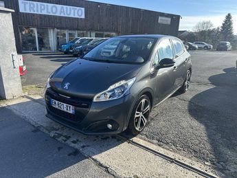  Voir détails -Peugeot 208 1.2i Pure Tech S&S - 110 Bva GT Line Gps à Brive-la-Gaillarde (19)