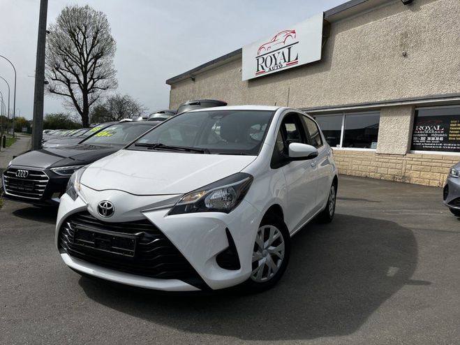 Toyota Yaris 1.5 VVT-I AUTO Blanc de 2019