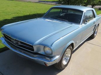  Voir détails -Ford Mustang 1965 à  Le Havre (76)