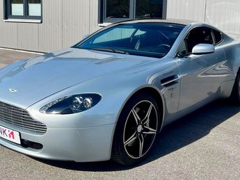  Voir détails -Aston martin V8 Vantage 4.7 / Garantie 12 mois à Sommires (30)