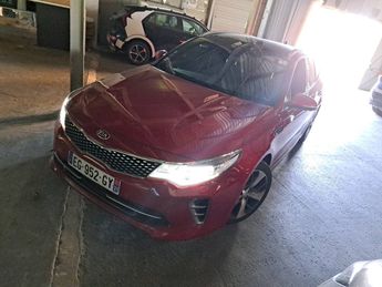  Voir détails -Kia Optima Sw II 2.0 GDI 245ch GT ISG DCT7 à Seilhac (19)