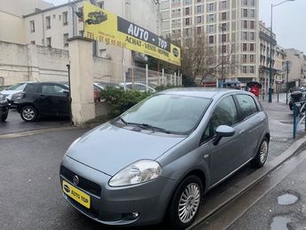  Voir détails -Fiat Grande Punto 1.3 MULTIJET 16V 75CH EMOTION 5P à Pantin (93)