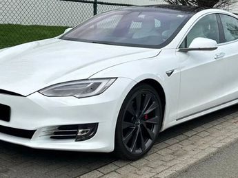  Voir détails -Tesla Model S Performance 