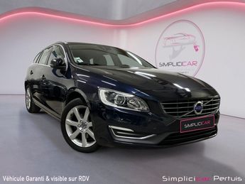  Voir détails -Volvo V60 D3 150 ch StopStart Summum à Pertuis (84)