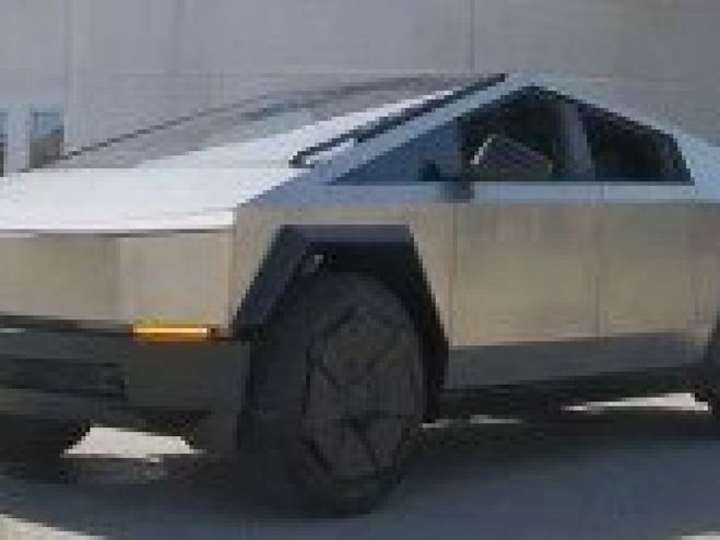 Tesla Model X Cybertruck  de 2024