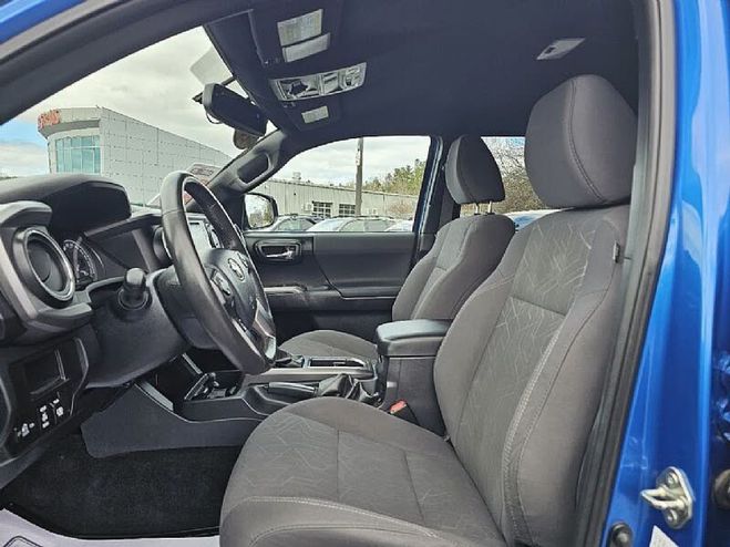 Toyota Tacoma trd off road double cab 4x4 tout compris Bleu de 2017