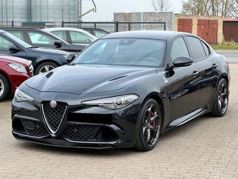  Voir détails -Alfa romeo Giulia 2.9 V6 Quadrifoglio à Louhans (71)