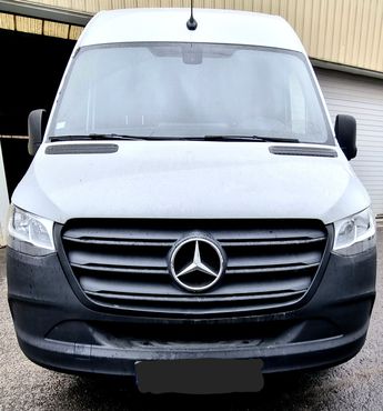  Voir détails -Mercedes Sprinter 2.2 cdi 143ch  à Asnires-sur-Seine (92)