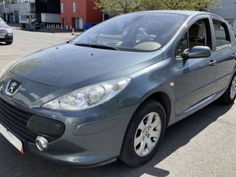  Voir détails -Peugeot 307 PHASE 2 EXECUTIVE 1.6 HDI 90 Cv PREMIERE à Taverny (95)