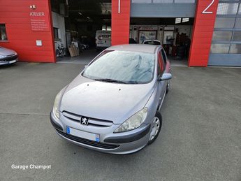  Voir détails -Peugeot 307 1.4 16V X LINE CLIM 5P à  Les Essarts (85)