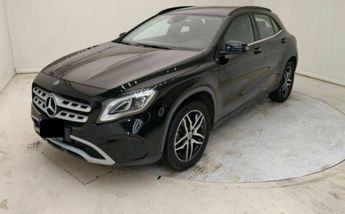  Voir détails -Mercedes Classe GLA (X156) 200 D 136CH BUSINESS EDITION 4MAT à Villenave-d'Ornon (33)