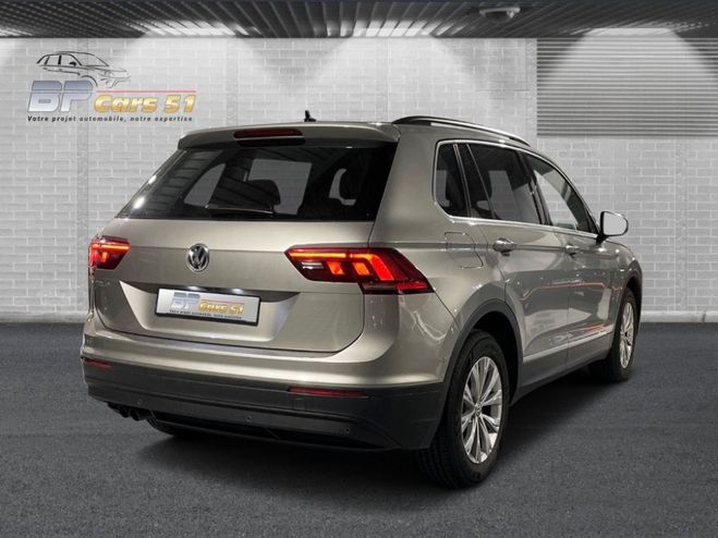Volkswagen Tiguan 2.0 tdi 150 cv confortline business Gris de 2020