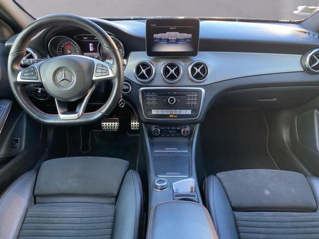 Mercedes Classe GLA 200 d 136 7-G DCT Fascination Noir de 2019
