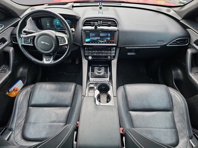 Jaguar F Pace V6 3.0 D - 300 ch AWD BVA8 R-Sport Rouge de 2018
