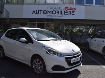  Voir détails -Peugeot 208 Active Phase 2 5 Portes 1.0 VTi 68 cv à Palaiseau (91)