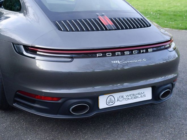 Porsche 911 type 992 4s Gris de 2019