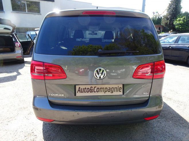 Volkswagen Touran 1.6 TDI 105CH BLUEMOTION FAP CONFORTLINE GRIS F de 2011