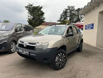  Voir détails -Dacia Duster 1.5 dCi 110ch FAP Ambiance 4X4 à Saint-Martin-d'Hres (38)