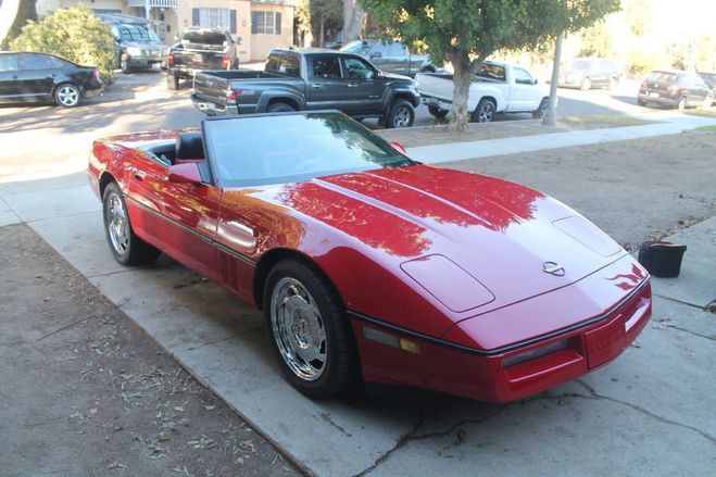Chevrolet Corvette C4 CABRIOLET ROUGE de 1990
