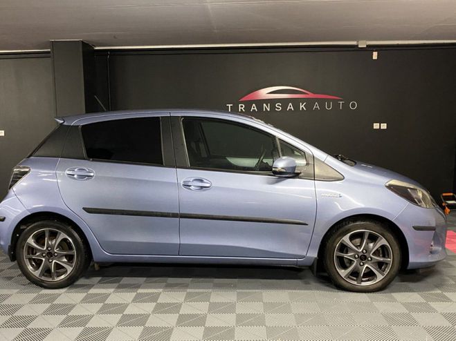 Toyota Yaris hybride 100h style BLEU de 2014